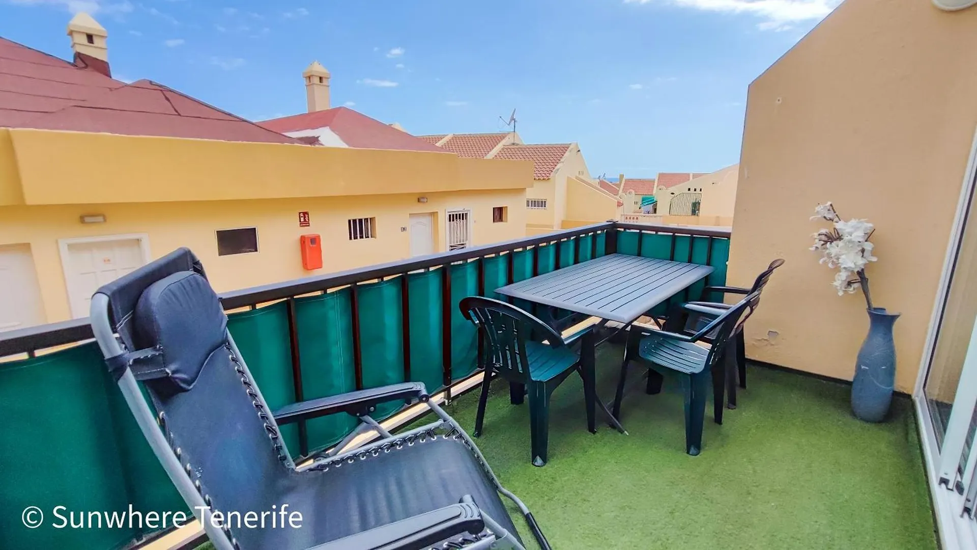 Mareverde Apartment With Pools And Bar - Fanabe Beach Costa Adeje  Spanje